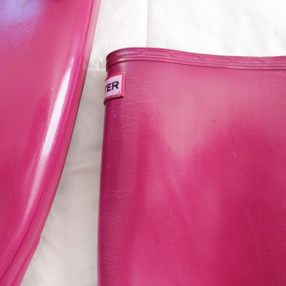 HUNTER Fuchsia Pink Tall Rain Boots- Unisex Women's 10 or Men's 9 *sold as is* - Picture 13 of 14